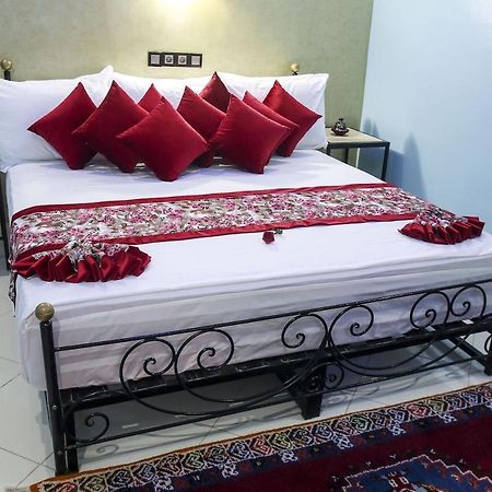 Hotel La Pomme Zaida ภายนอก รูปภาพ