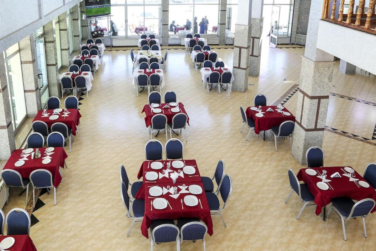 Hotel La Pomme Zaida ภายนอก รูปภาพ