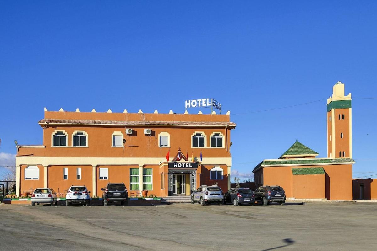 Hotel La Pomme Zaida ภายนอก รูปภาพ